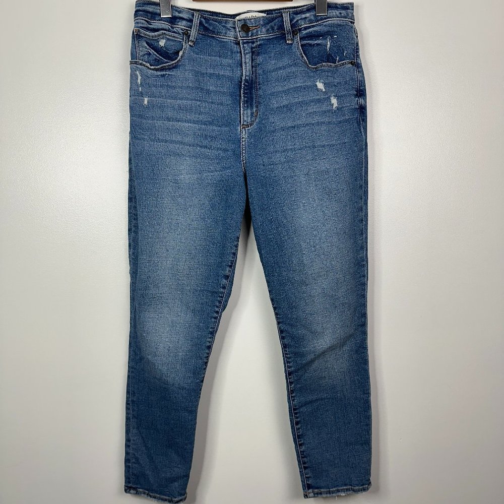 Abercrombie & Fitch Skinny Jeans in Medium Blue Wash